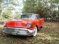 Image 3 of 14 of a 1957 OLDSMOBILE 88