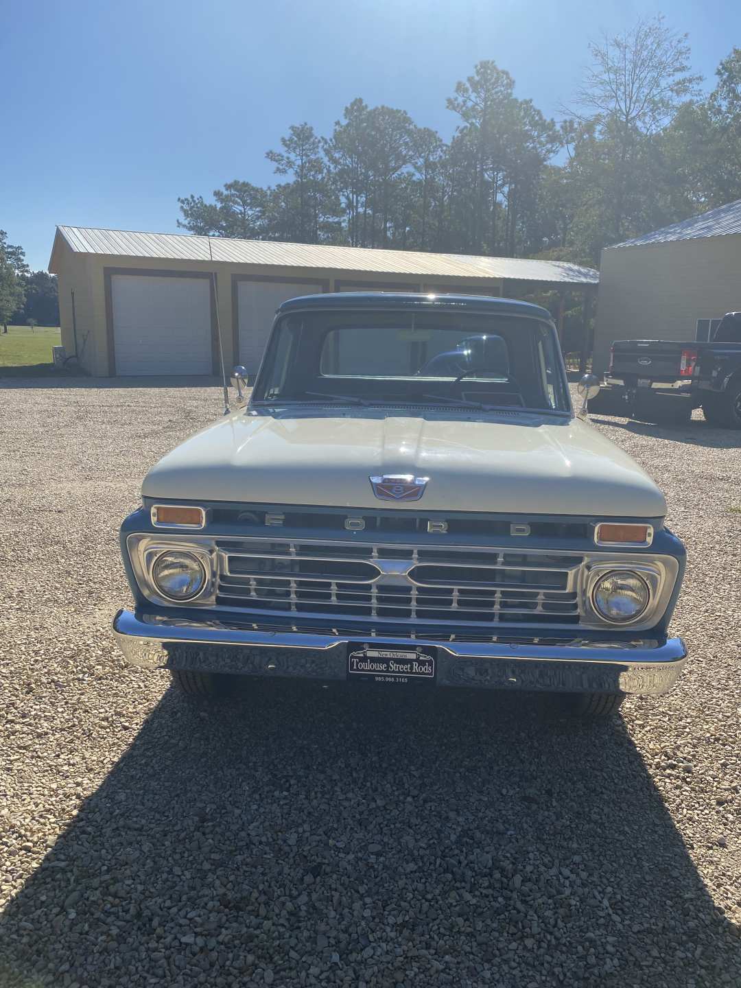 3rd Image of a 1966 FORD F100
