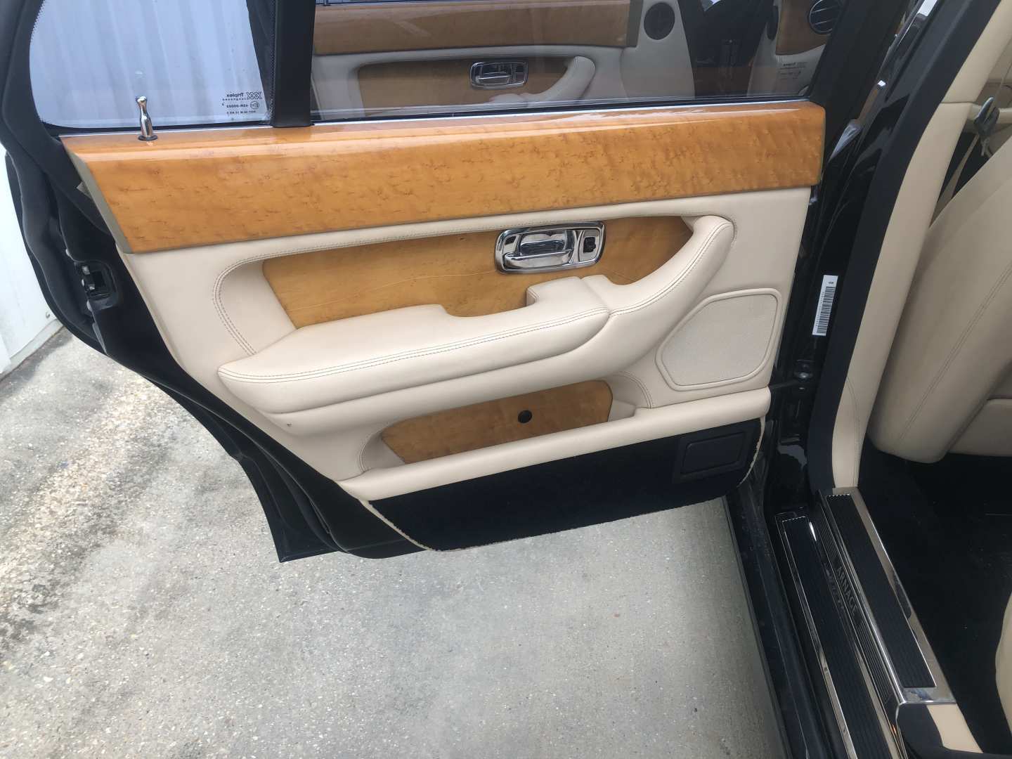 5th Image of a 2000 BENTLEY ARNAGE RED LABEL