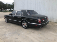 Image 2 of 14 of a 2000 BENTLEY ARNAGE RED LABEL