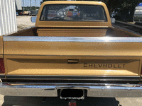 Image 2 of 9 of a 1985 CHEVROLET C10