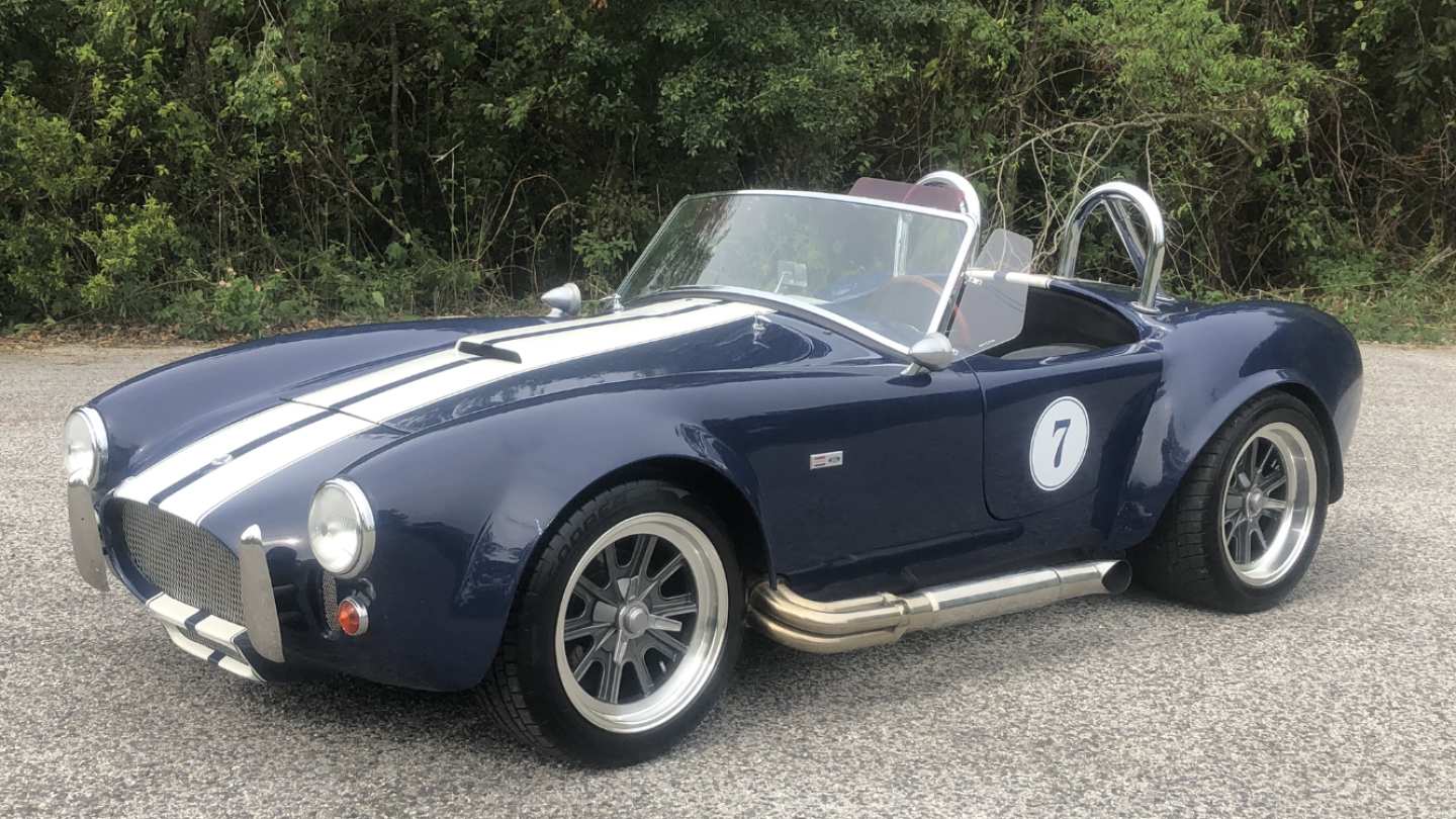 1st Image of a 1965 FORD COBRA