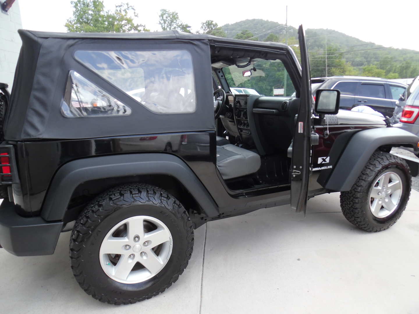 6th Image of a 2008 JEEP WRANGLER X