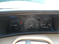 Image 6 of 13 of a 1995 LINCOLN MARK VIII