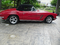 Image 5 of 11 of a 1962 CHEVROLET CORVETTE