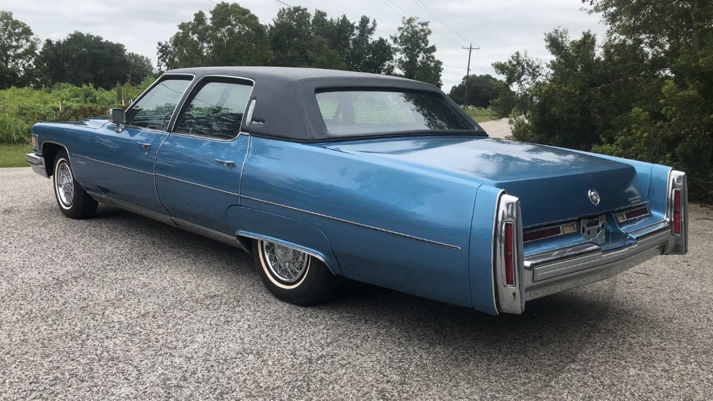 1st Image of a 1976 CADILLAC FLEETWOOD