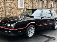 Image 3 of 5 of a 1986 CHEVROLET MONTE CARLO
