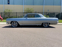 Image 2 of 7 of a 1965 CHEVROLET CHEVELLE