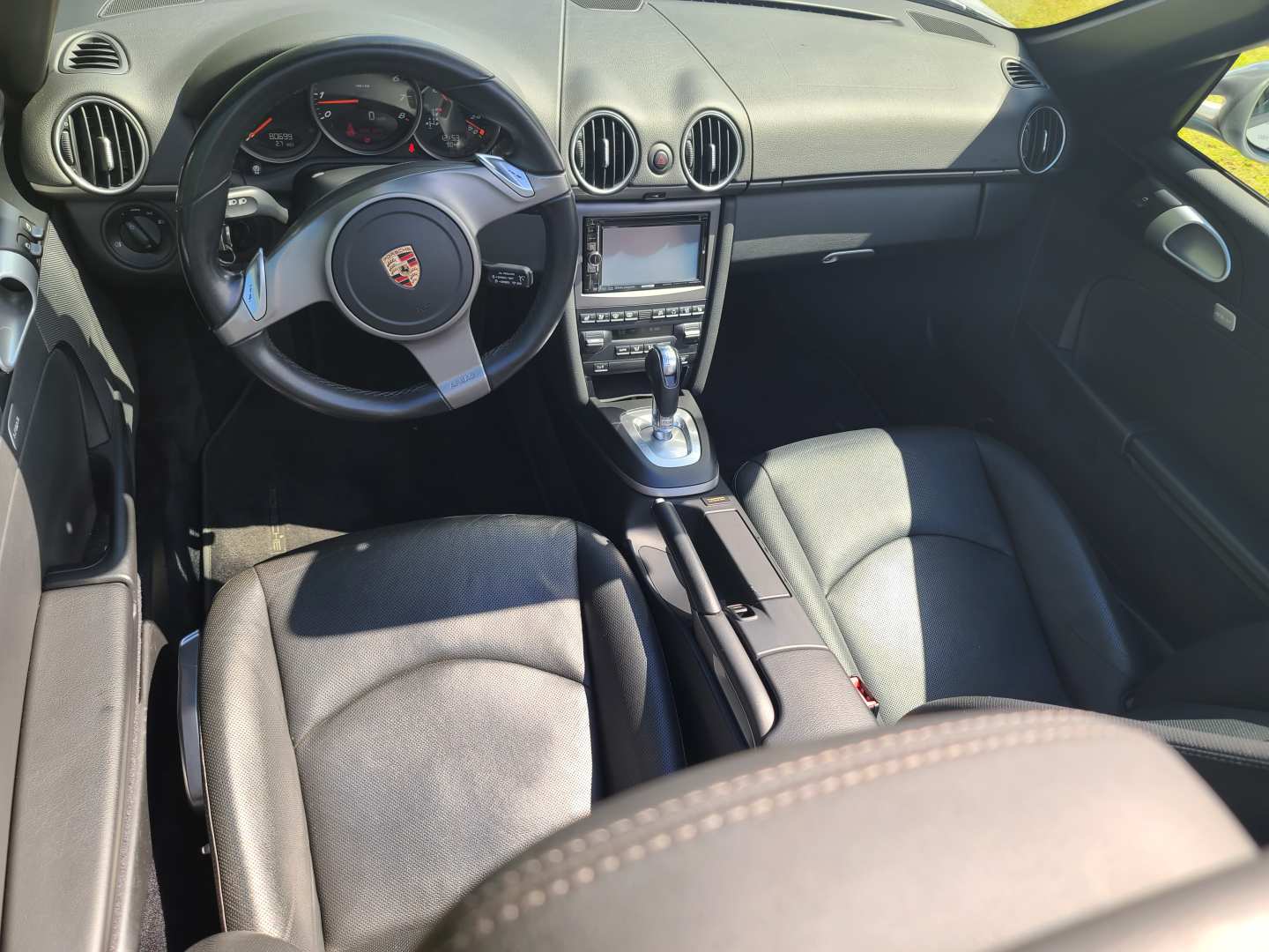 2nd Image of a 2009 PORSCHE BOXSTER