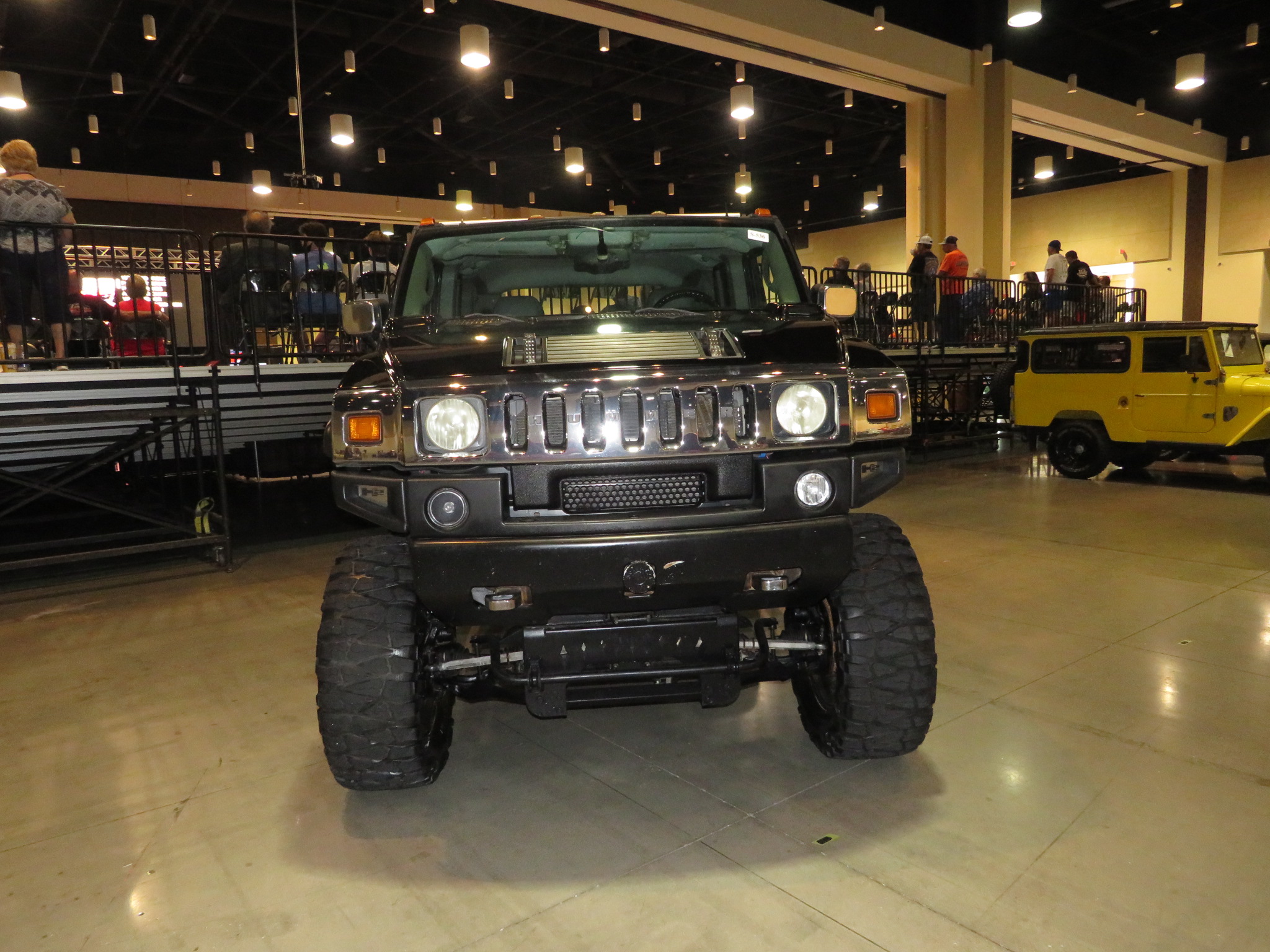 0th Image of a 2003 HUMMER H2 3/4 TON