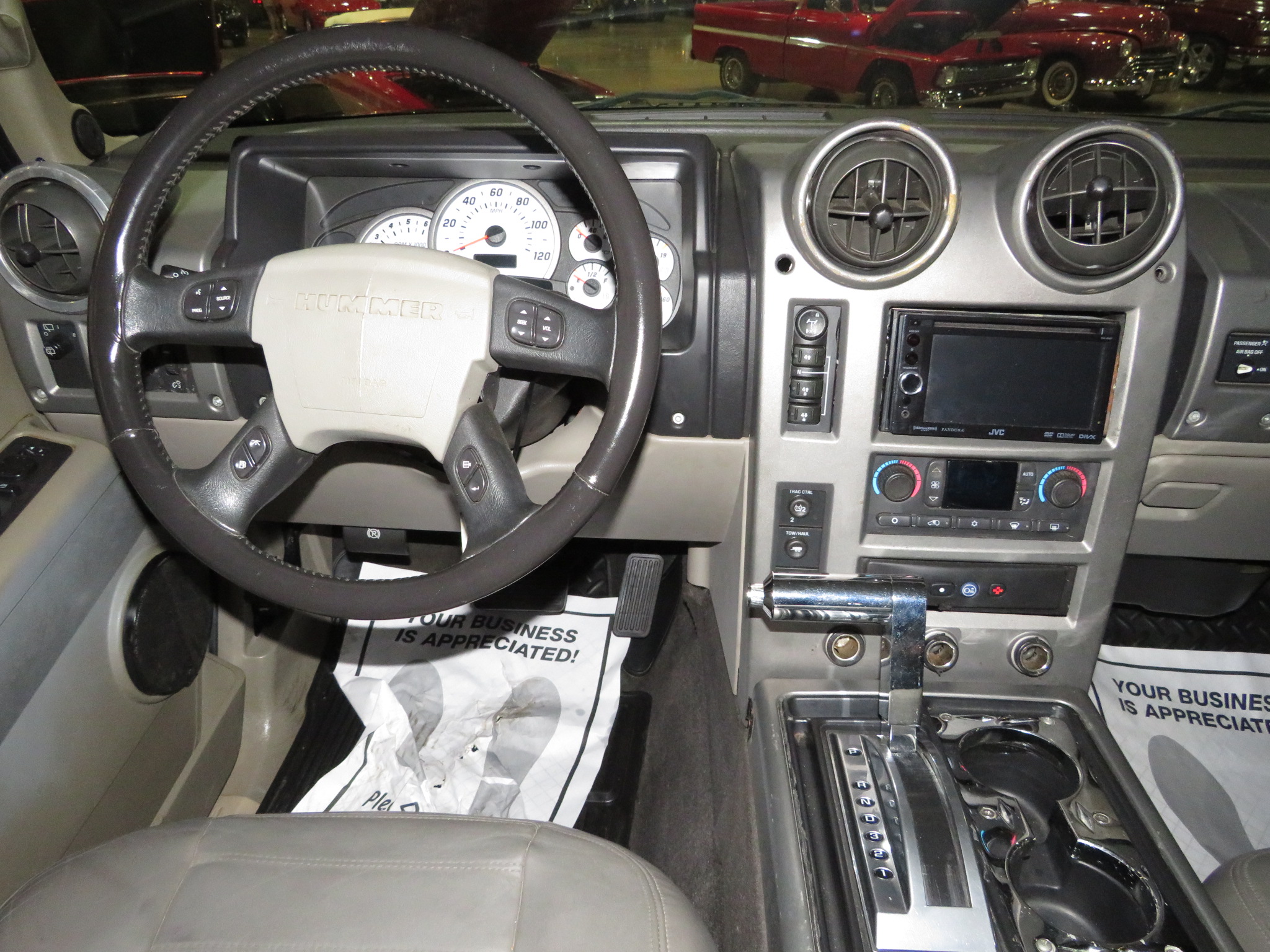 4th Image of a 2003 HUMMER H2 3/4 TON