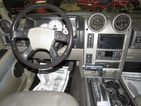Image 5 of 17 of a 2003 HUMMER H2 3/4 TON