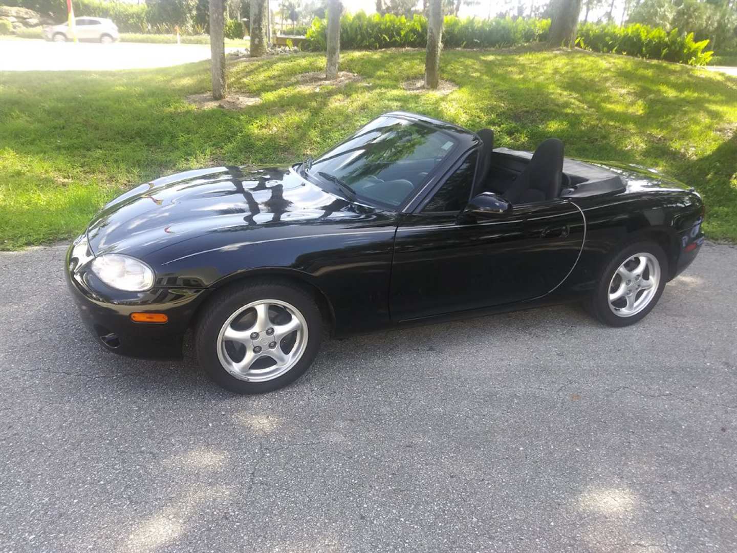 0th Image of a 2002 MAZDA MX-5 MIATA