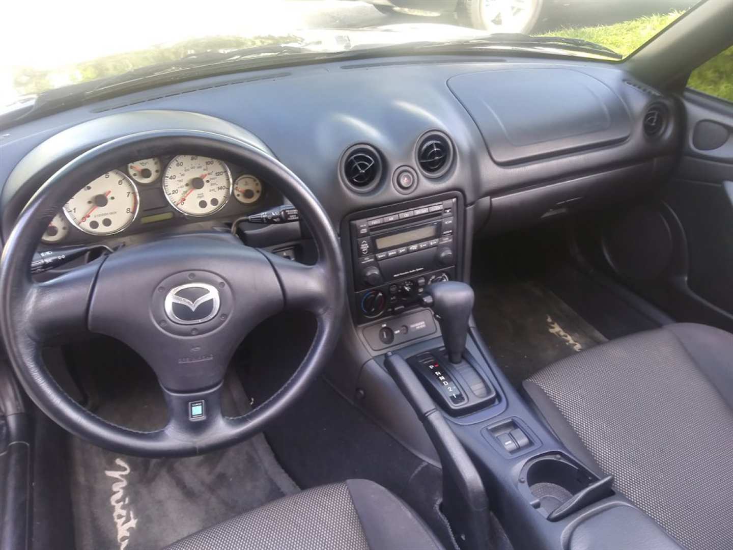 8th Image of a 2002 MAZDA MX-5 MIATA