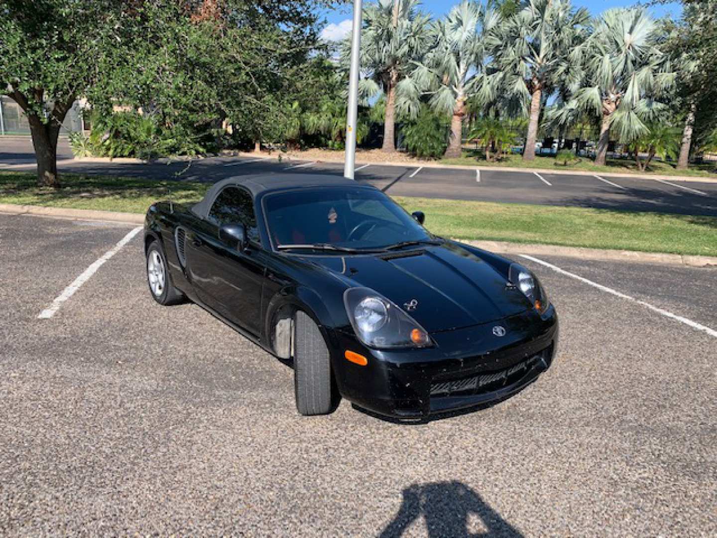 0th Image of a 2002 TOYOTA MR2