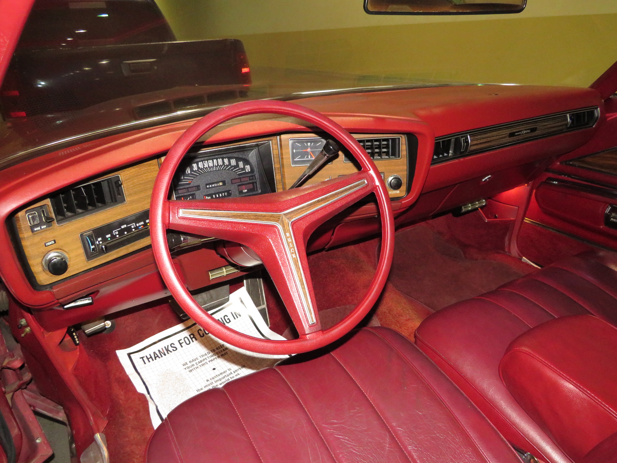 5th Image of a 1973 BUICK RIVIERA