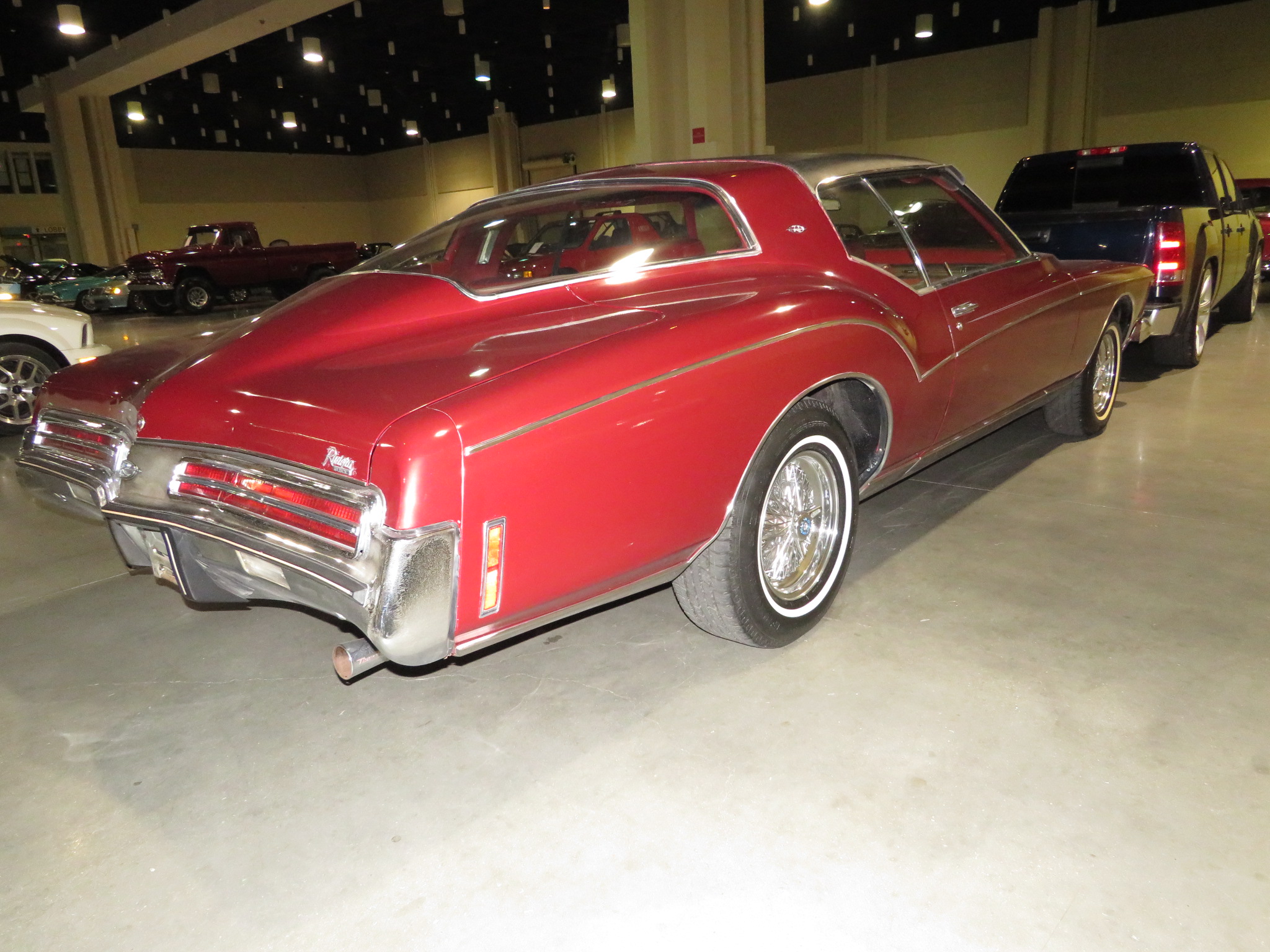 12th Image of a 1973 BUICK RIVIERA
