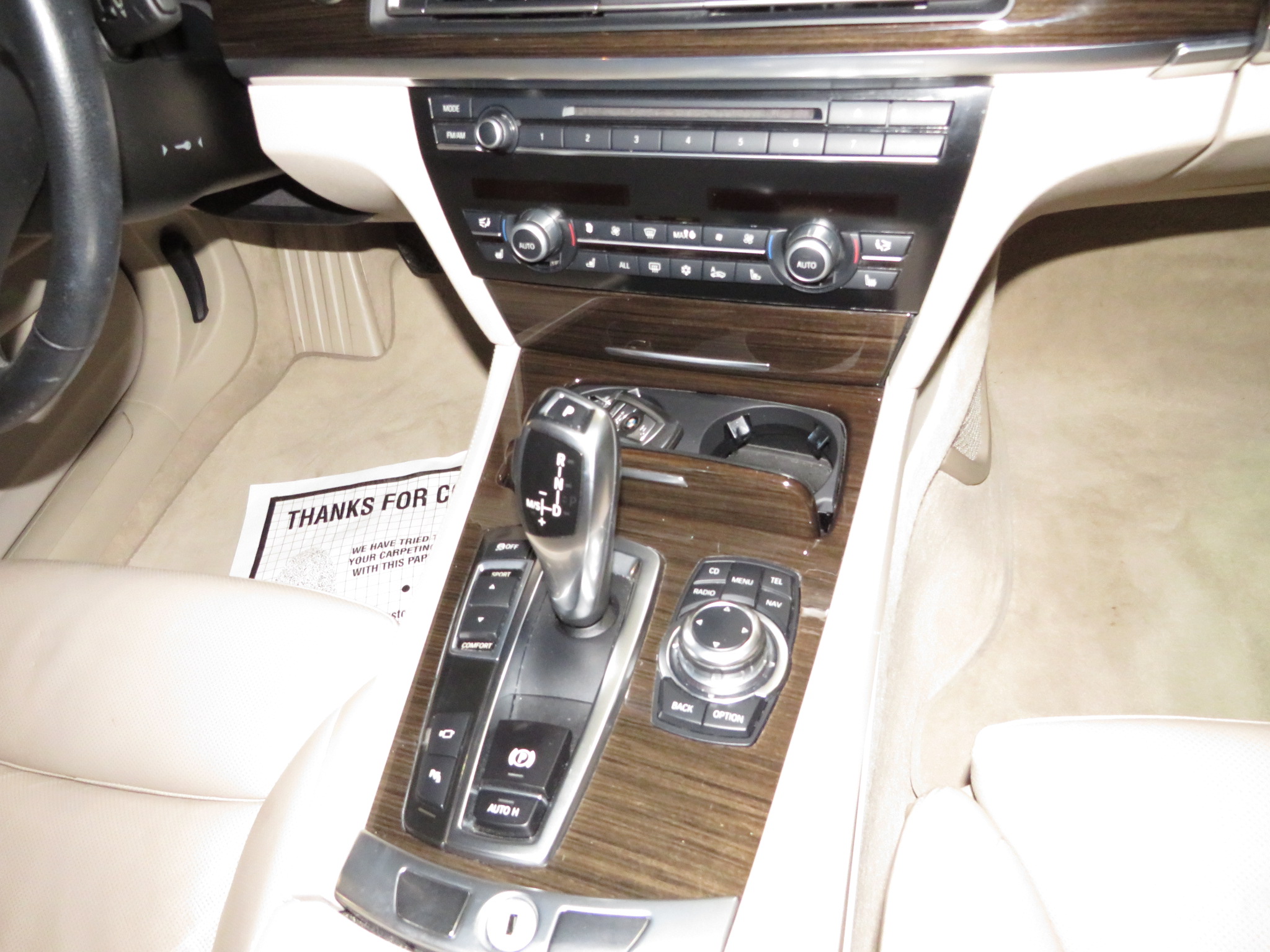 8th Image of a 2010 BMW 7 SERIES 750LI