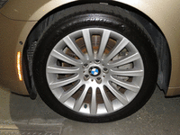 Image 15 of 15 of a 2010 BMW 7 SERIES 750LI