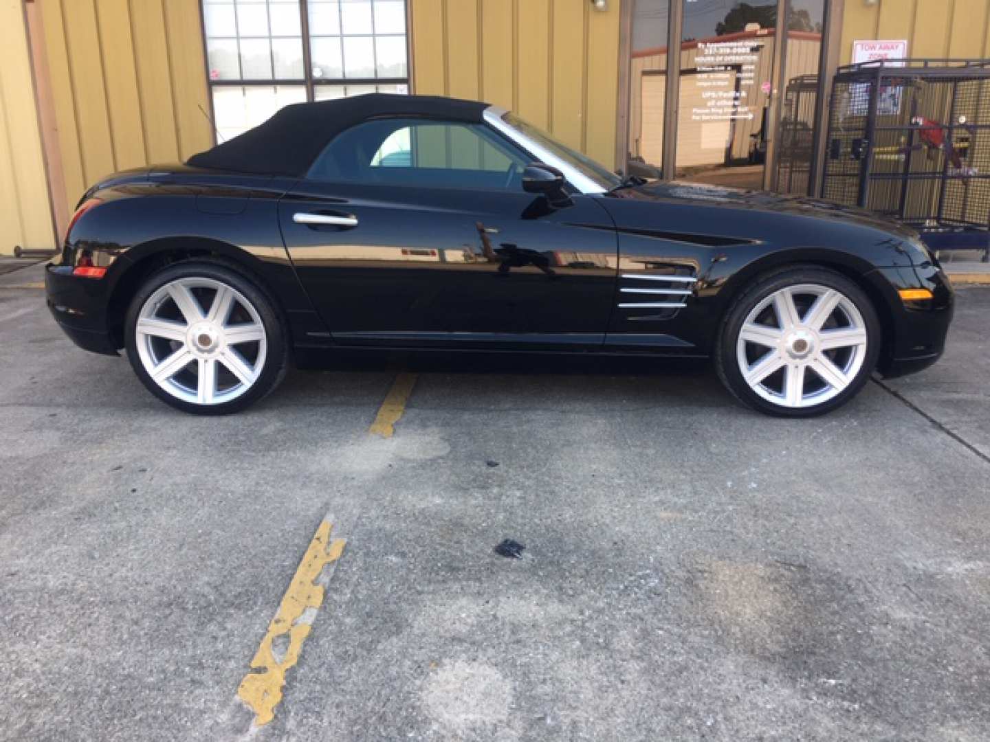 6th Image of a 2005 CHRYSLER CROSSFIRE LHD