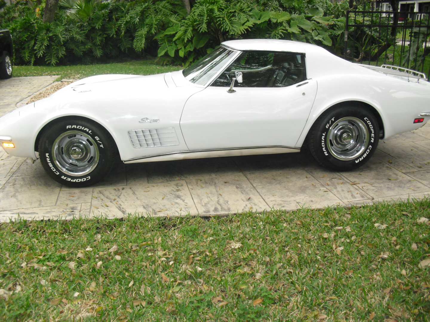 1st Image of a 1971 CHEVROLET CORVETTE