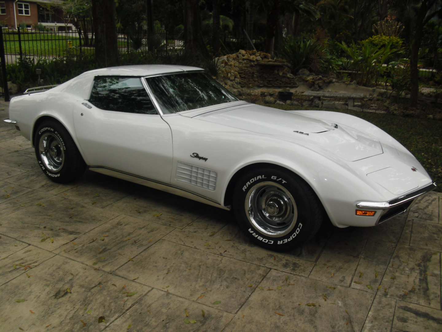 2nd Image of a 1971 CHEVROLET CORVETTE