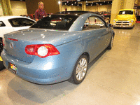 Image 10 of 17 of a 2008 VOLKSWAGEN EOS