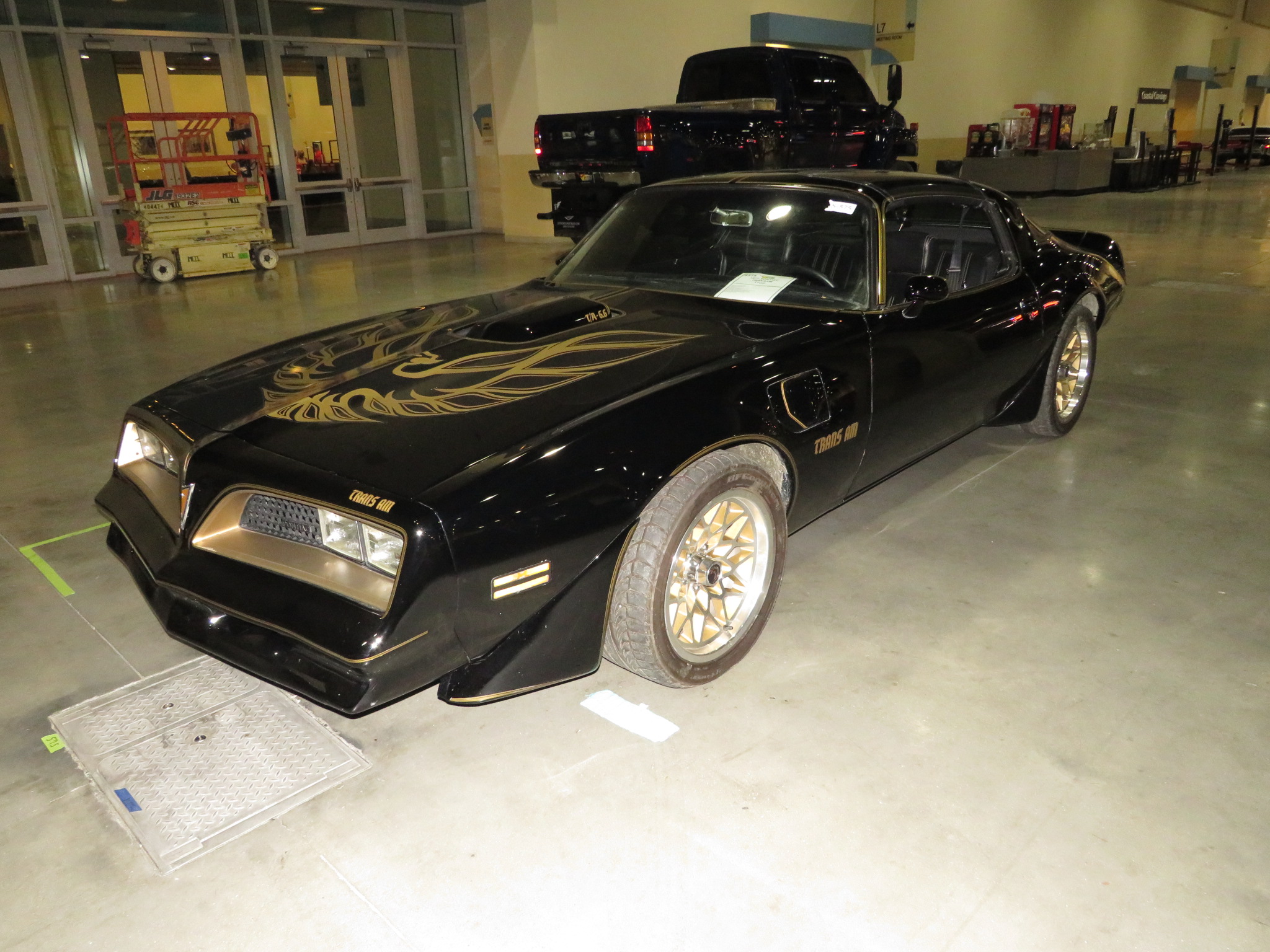 1st Image of a 1977 PONTIAC TRANSAM