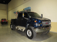 Image 3 of 17 of a 2008 GMC C4500 C