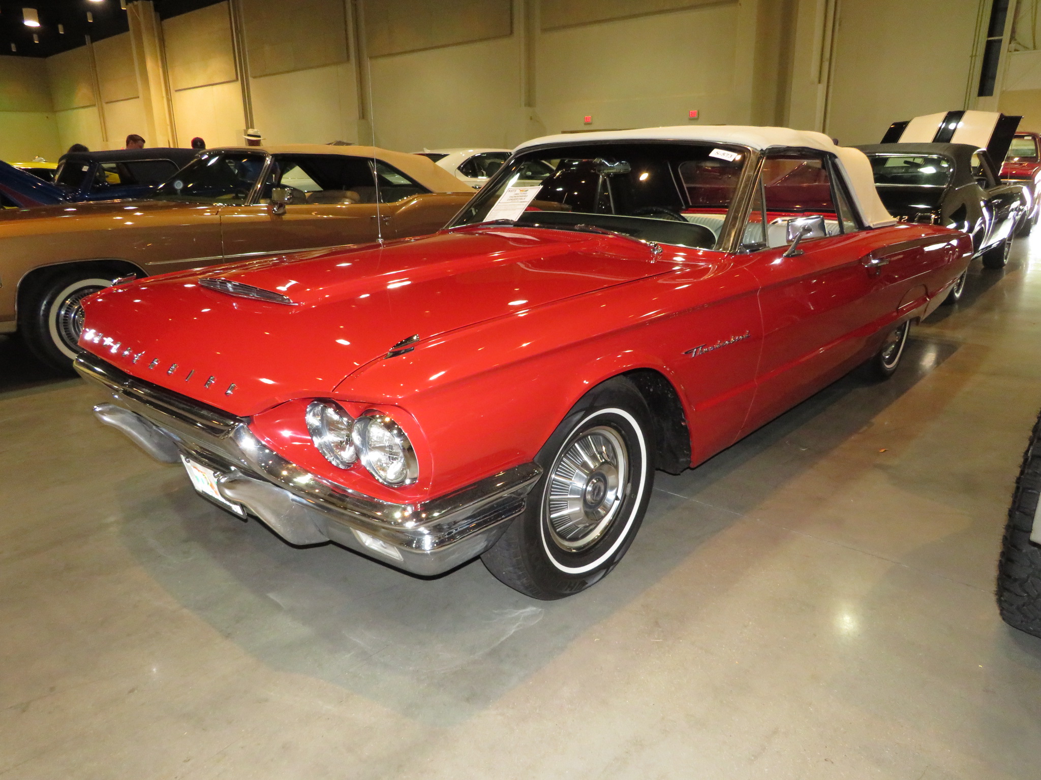 1st Image of a 1964 FORD THUNDERBIRD
