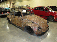 Image 2 of 16 of a 1972 VOLKSWAGEN BEETLE