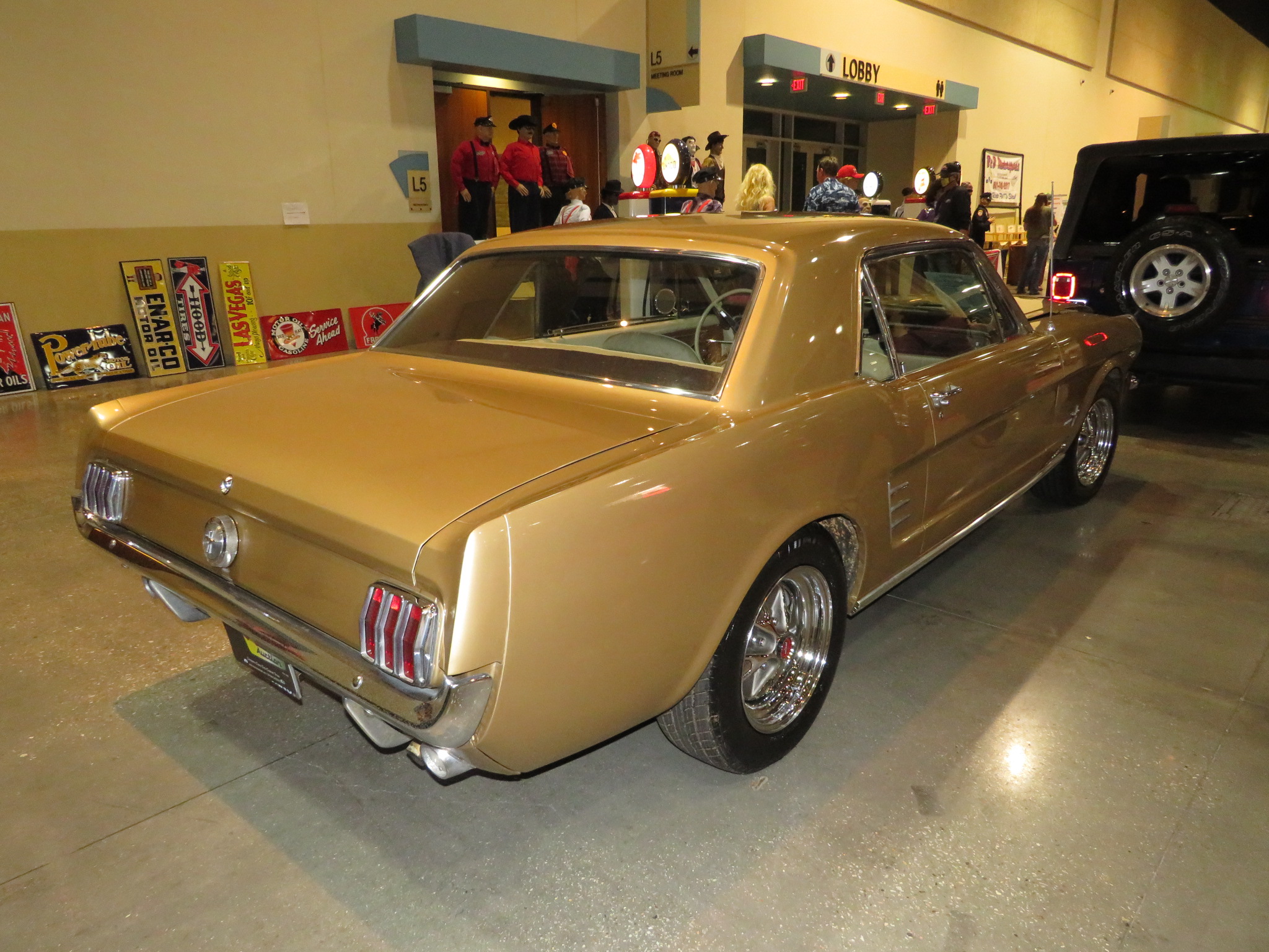 7th Image of a 1966 FORD MUSTANG