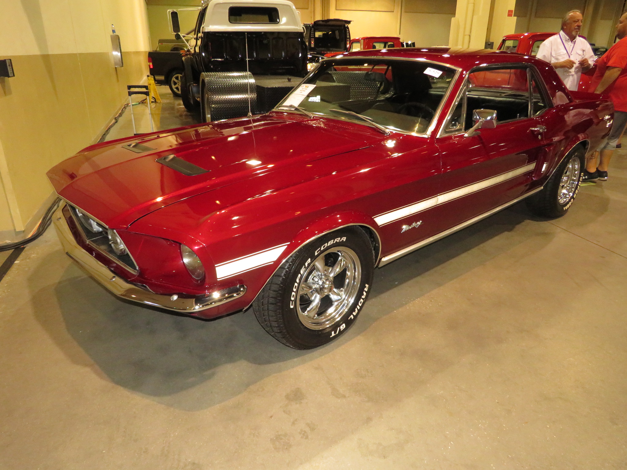 1st Image of a 1967 FORD MUSTANG