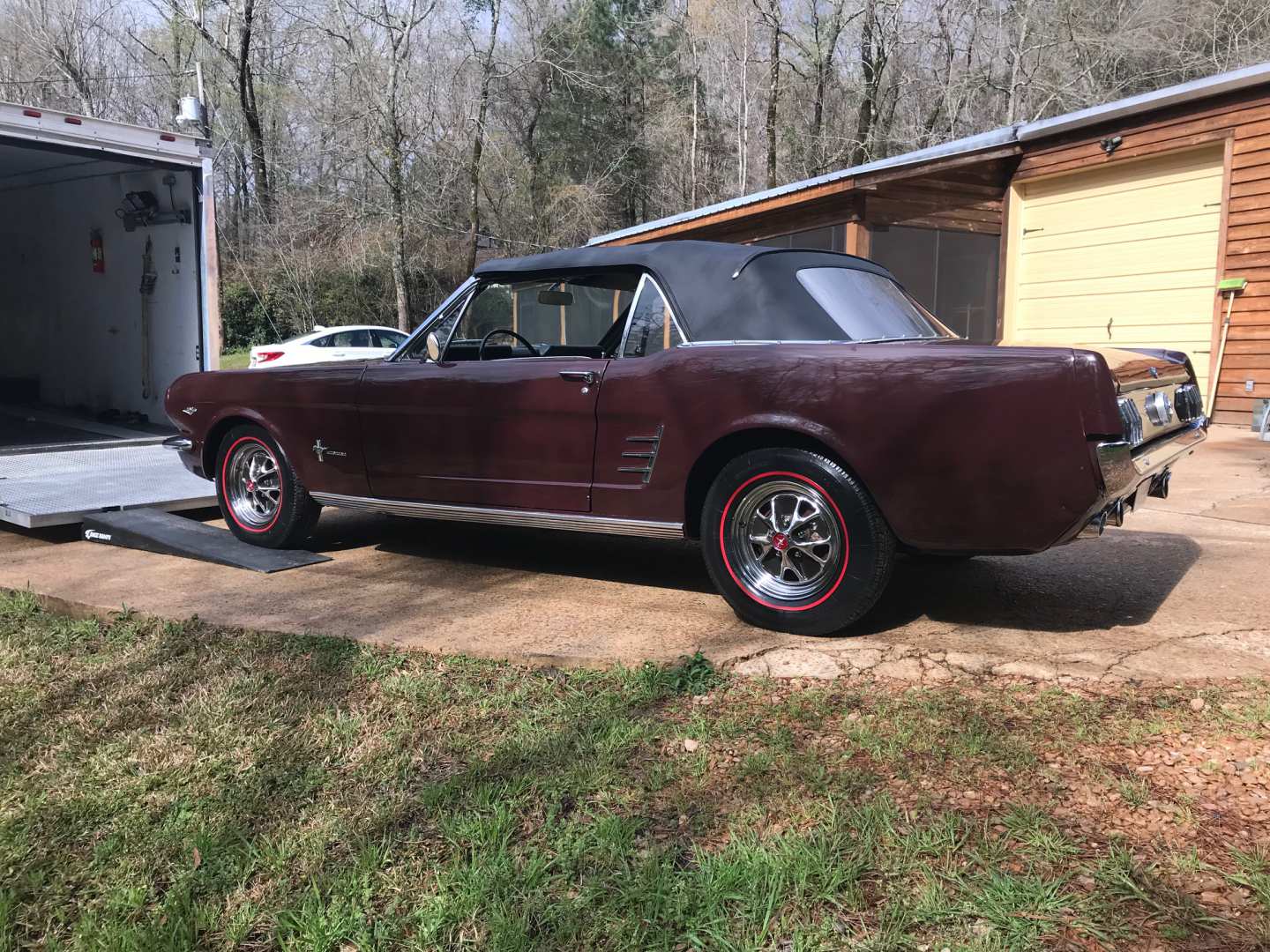 1st Image of a 1966 FORD MUSTANG