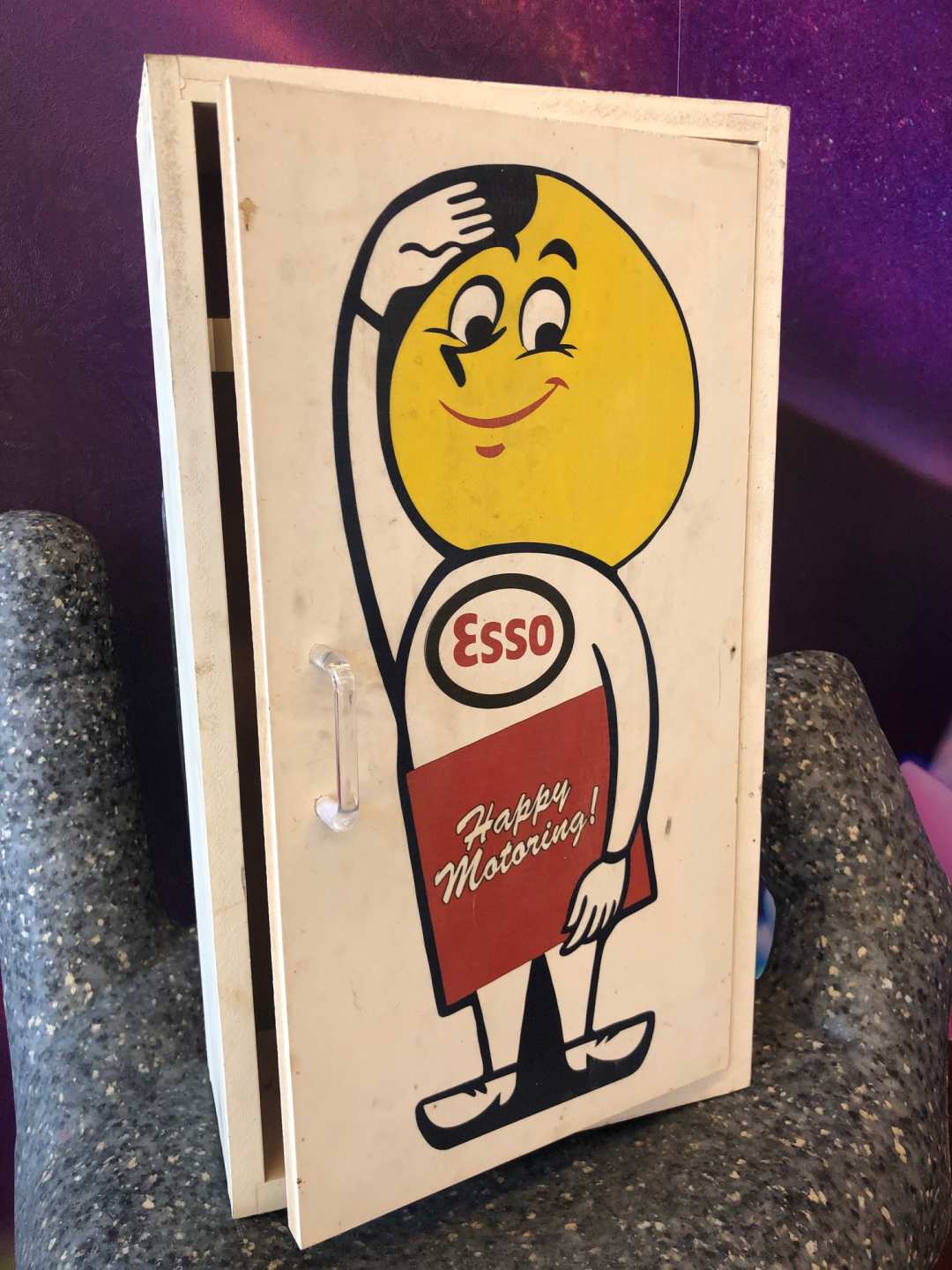 0th Image of a N/A ESSO OIL SHOP CABINET