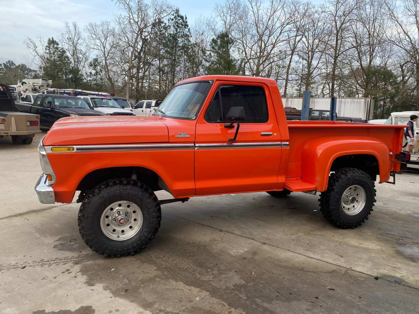 2nd Image of a 1978 FORD F150
