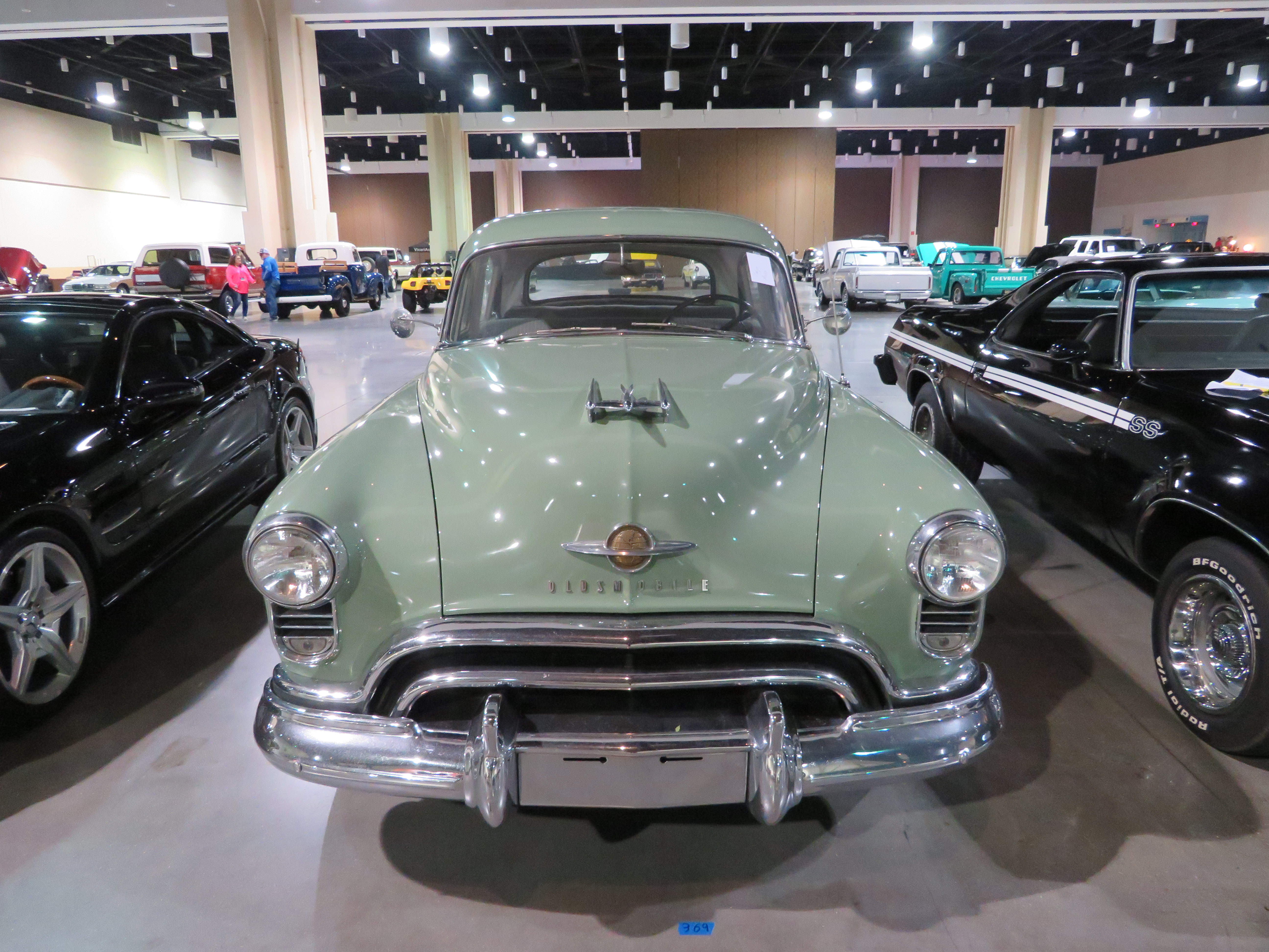 1st Image of a 1950 OLDSMOBILE 88