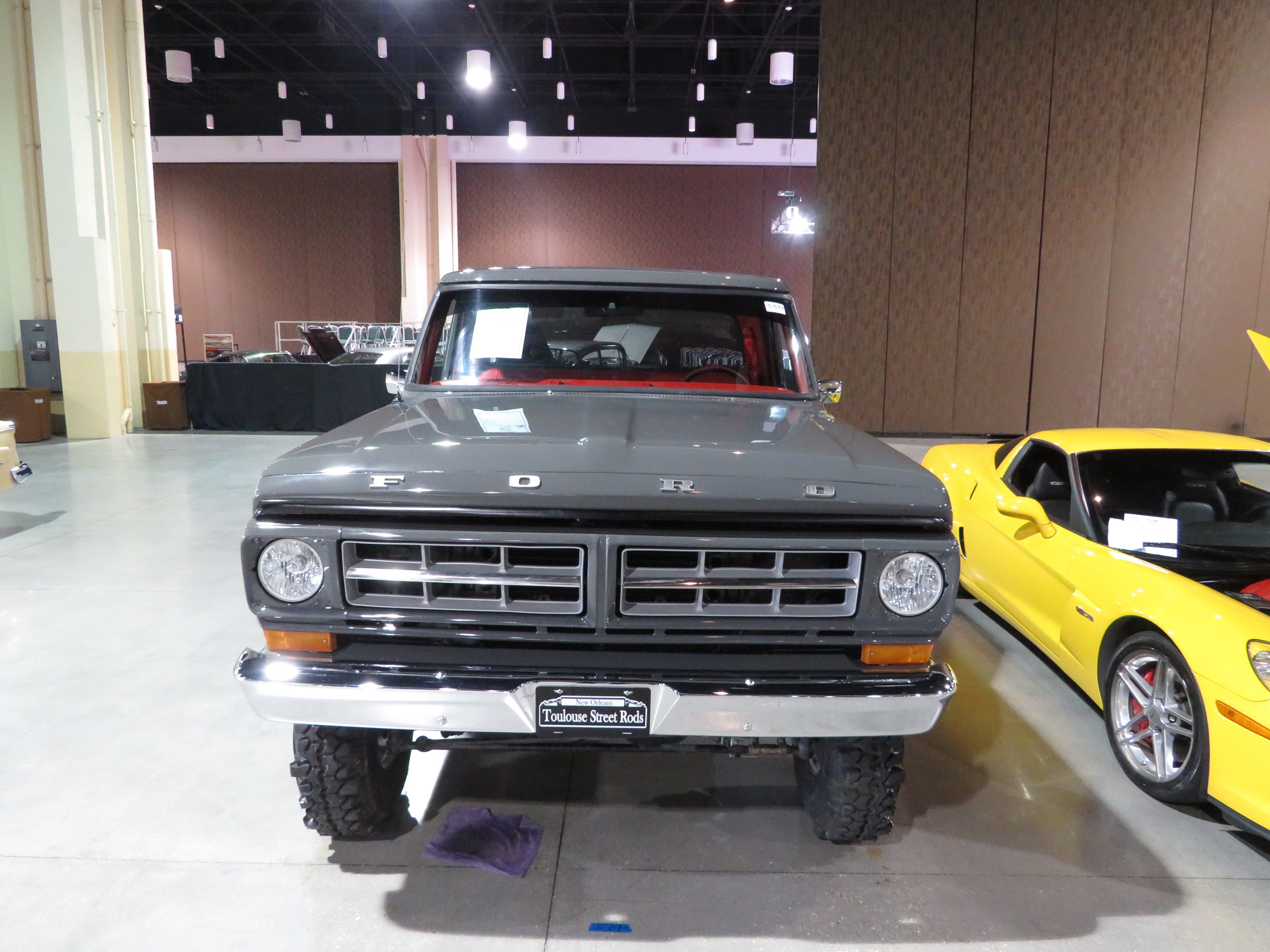 2nd Image of a 1971 FORD F100