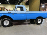 Image 3 of 12 of a 1962 FORD F250