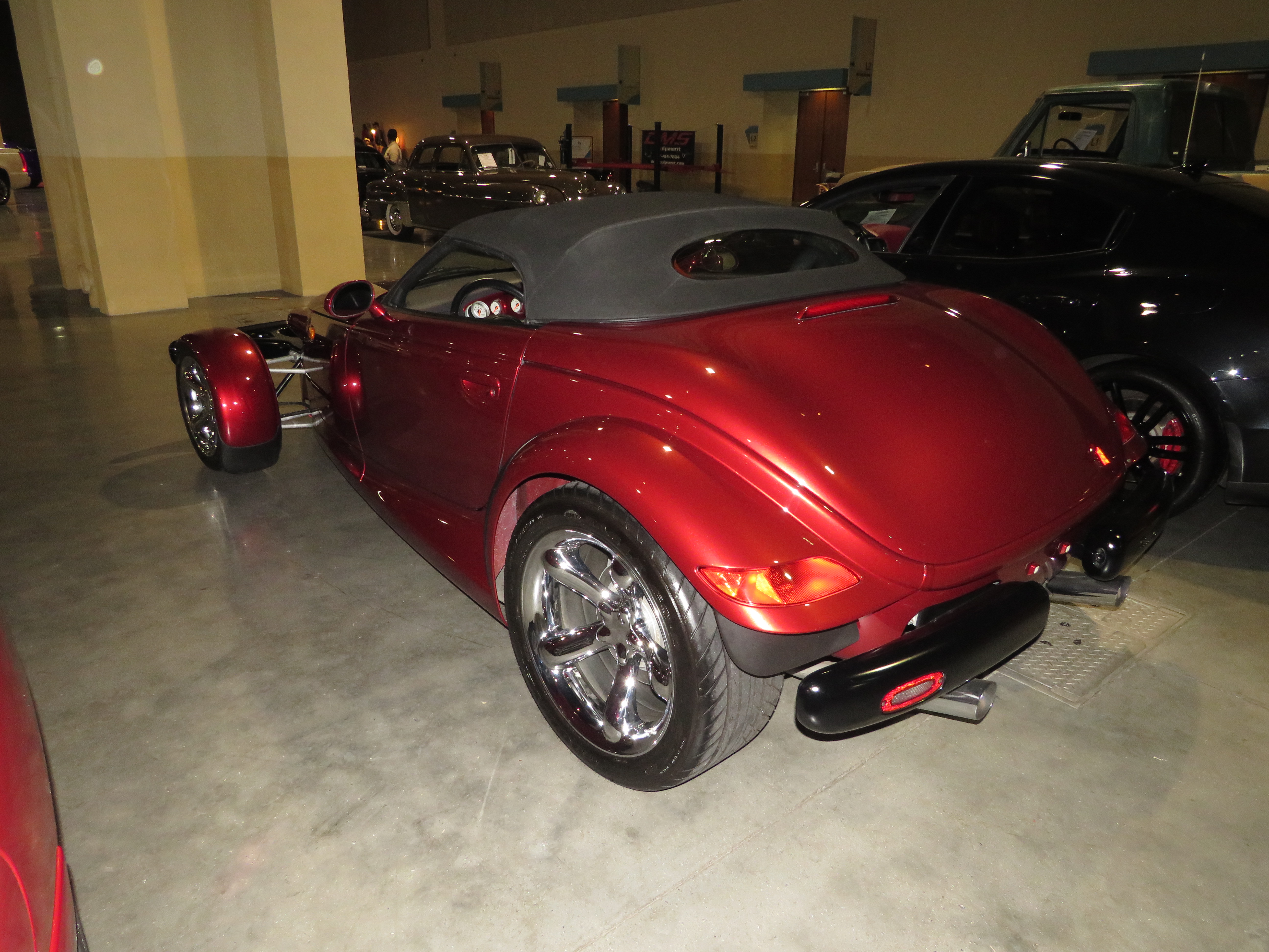 8th Image of a 2002 CHRYSLER PROWLER