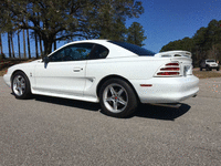 Image 3 of 10 of a 1995 FORD MUSTANG COBRA R