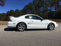 Image 5 of 10 of a 1995 FORD MUSTANG COBRA R