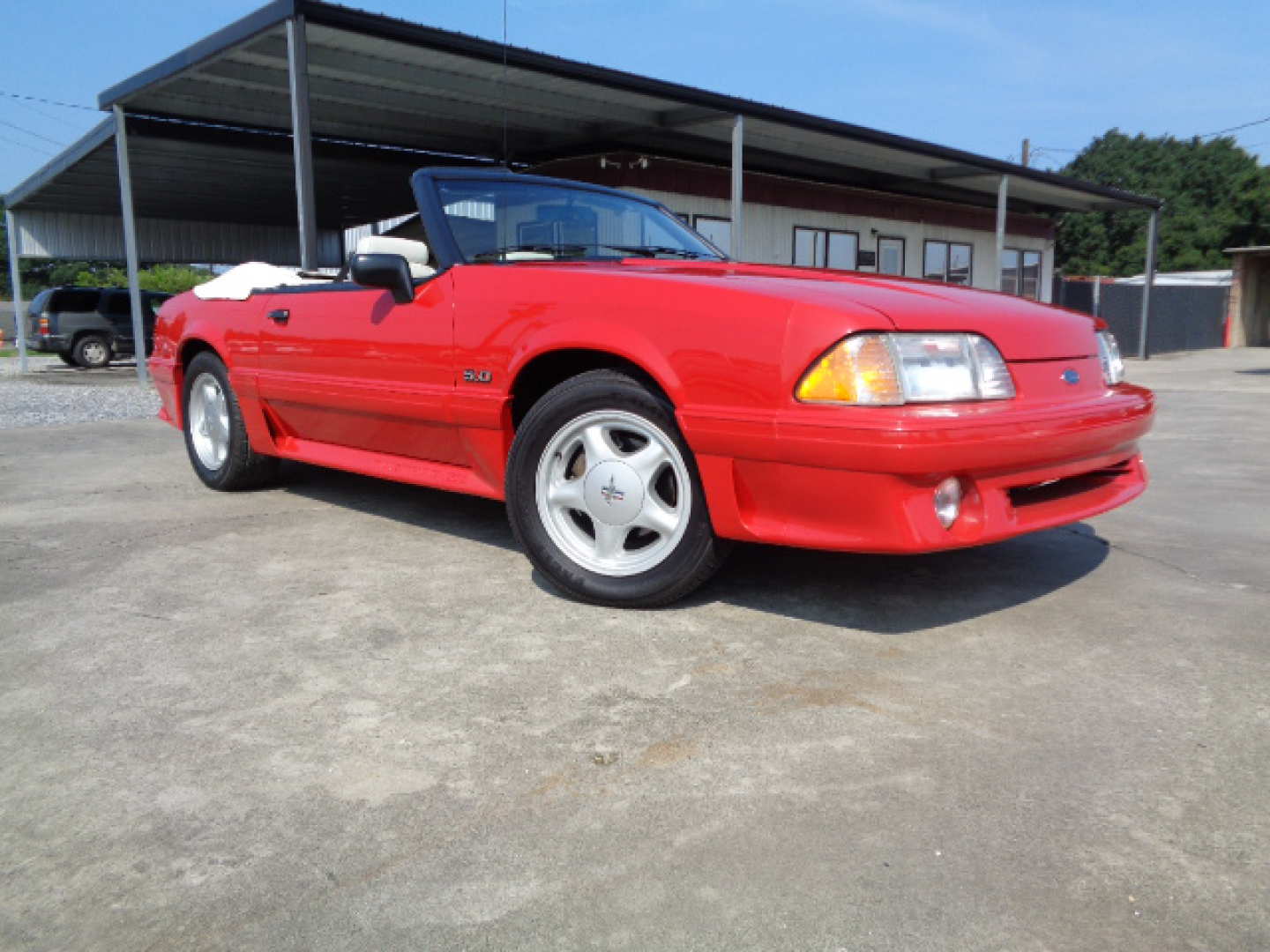 4th Image of a 1993 FORD MUSTANG GT