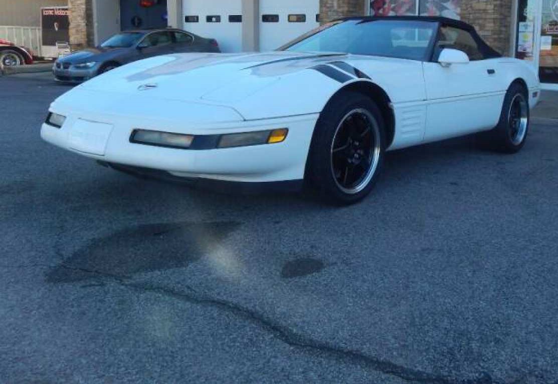 0th Image of a 1993 CHEVROLET CORVETTE