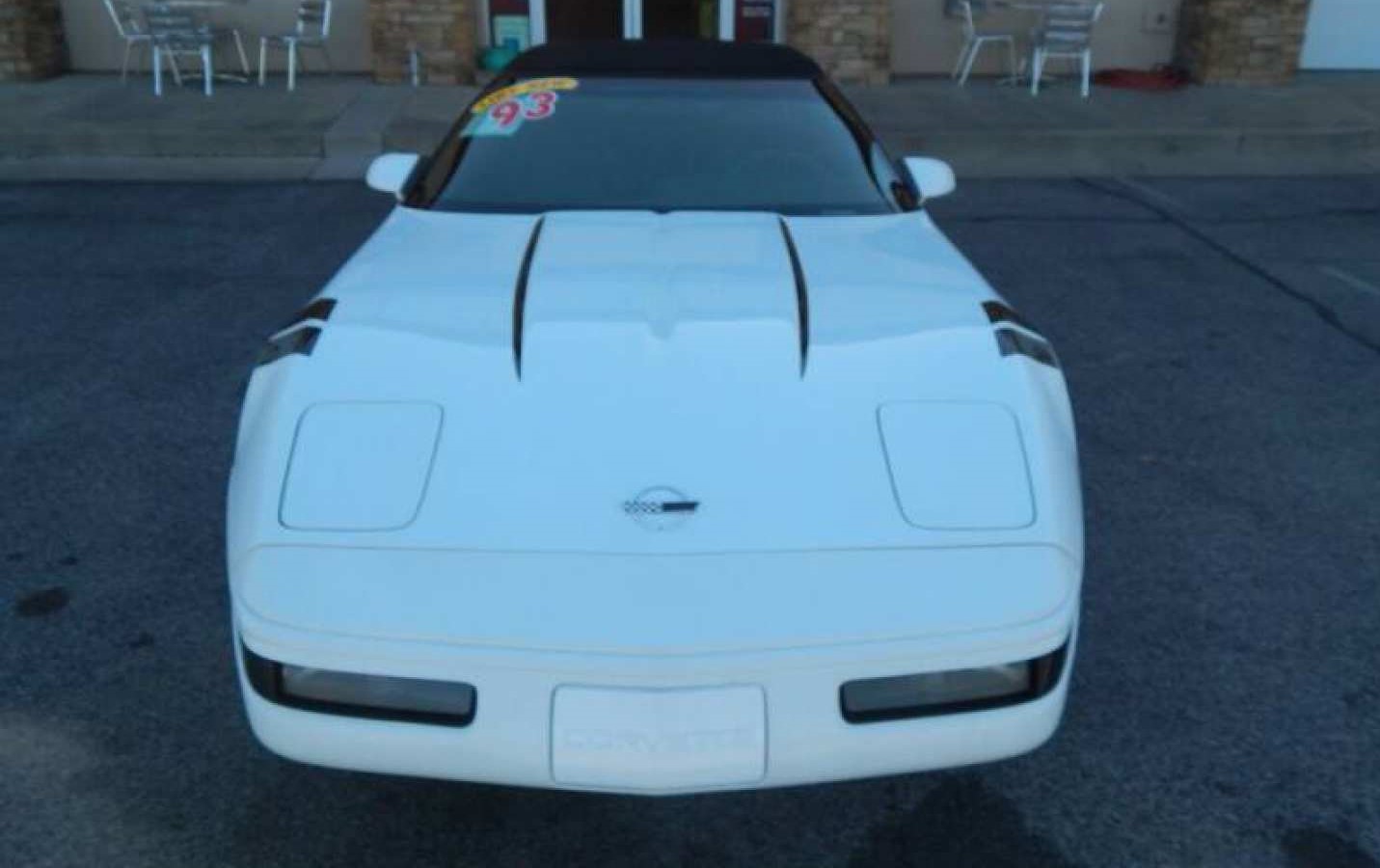 2nd Image of a 1993 CHEVROLET CORVETTE
