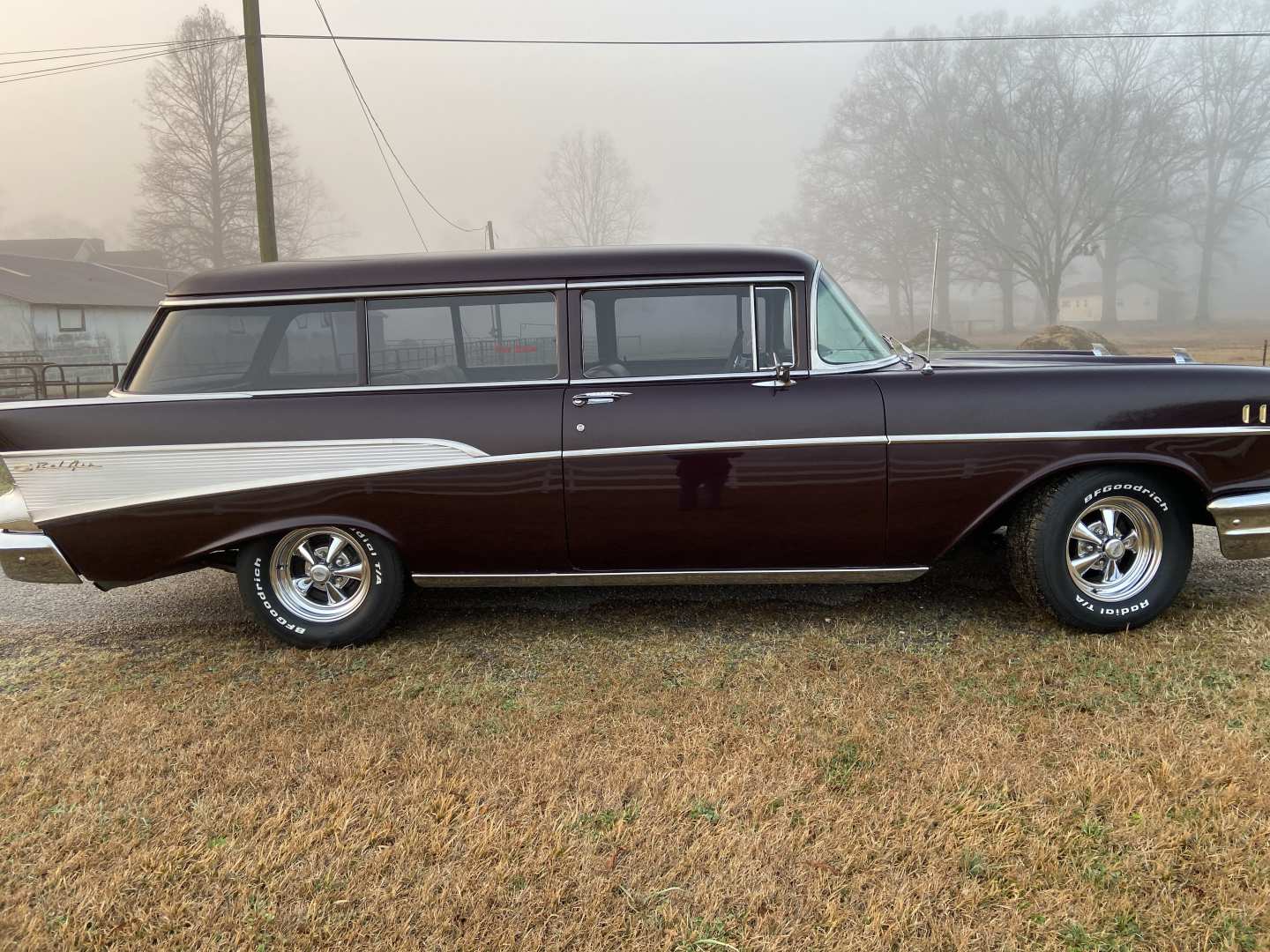 2nd Image of a 1957 CHEVROLET HANDYMAN