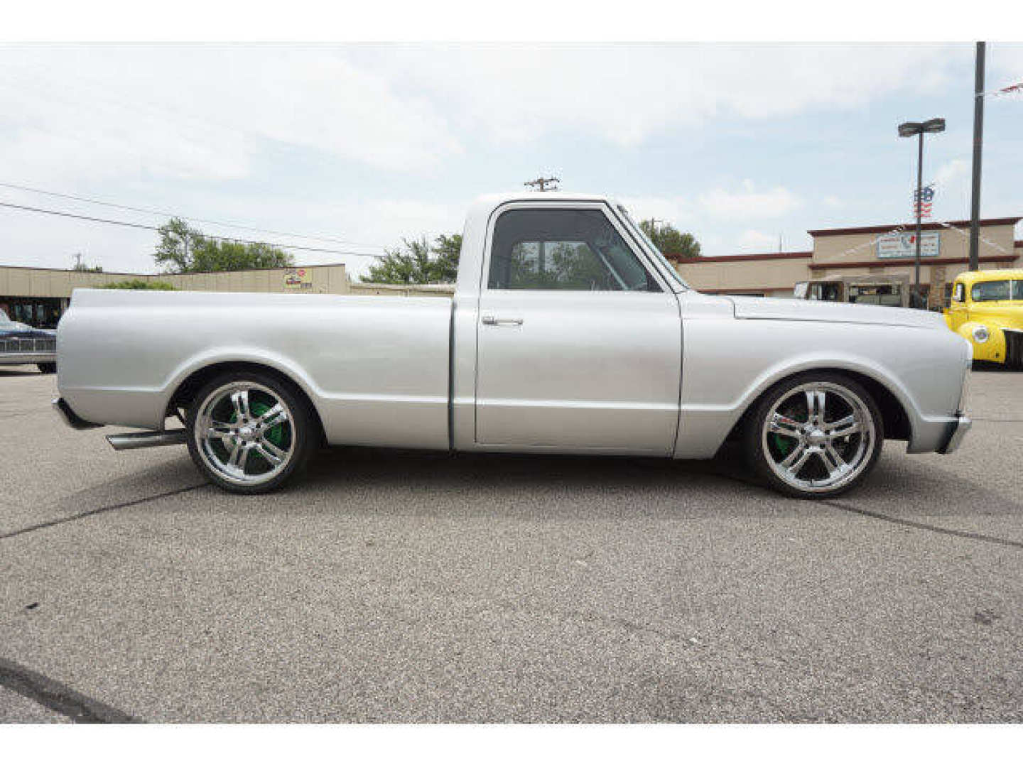 4th Image of a 1971 CHEVROLET C10