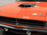 Image 3 of 19 of a 1970 PLYMOUTH CUDA
