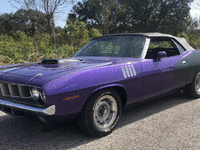 Image 3 of 42 of a 1971 PLYMOUTH BARRACUDA
