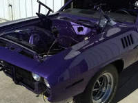 Image 17 of 42 of a 1971 PLYMOUTH BARRACUDA